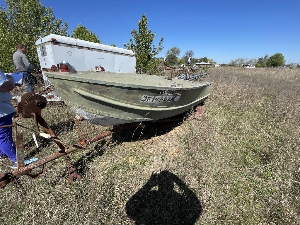 Boat on Trailer 13ft-No Title