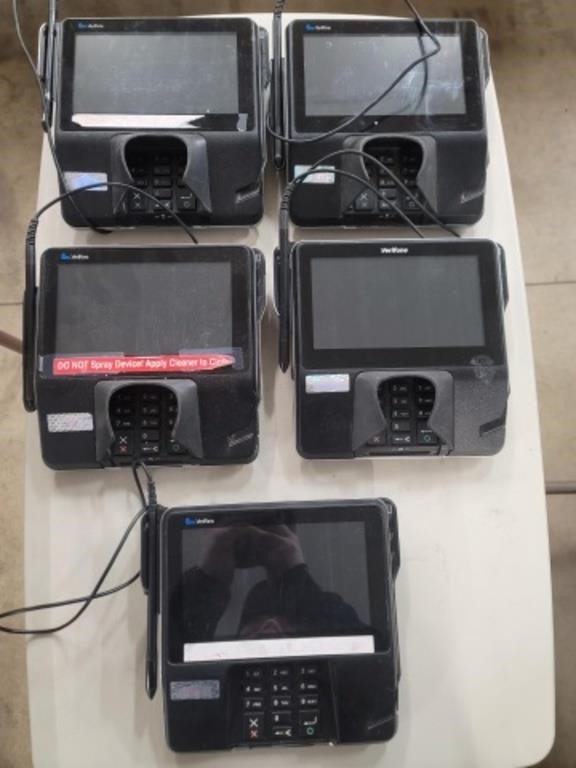 Five Verifone Card Reader / Swiper W/Screens