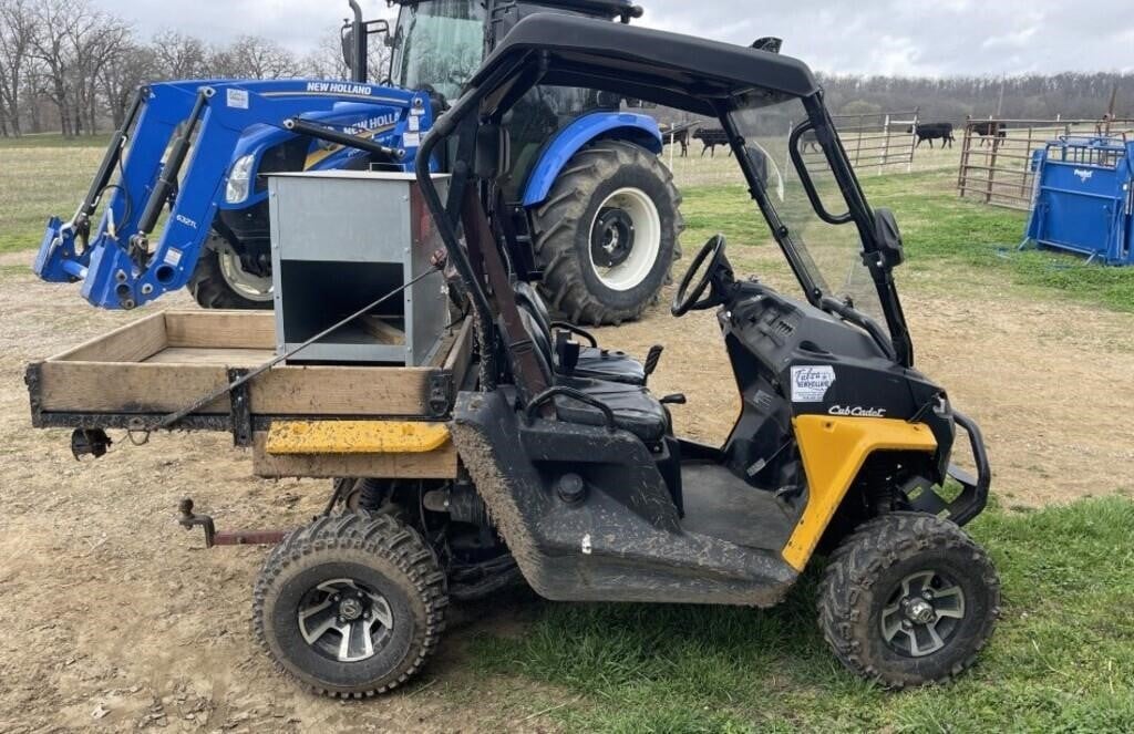Cub Cadet Side by Side w/Homemade Bed 4x4