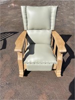UNIQUE 1910 MAPLE ROCKER WITH FOOT STOOL - CLEAN
