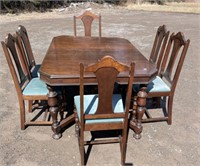 1930'S WALNUT TABLE & 6 CHAIRS - CLEAN