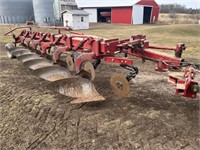 CASE IH 7500 6BTM VARI-WIDTH TOGGLE TRIP PLOW