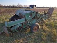 OLIVER 62-W WIRE TIE SQUARE BALER- ROLO FEED-