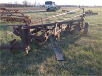 OLIVER 5 BOTTOM SEMI MOUNTED PLOW