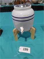 Extra Large 2 Stripe Crock w/ Spout Lid and Stand