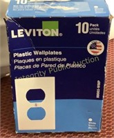 Leviton Plastic Wallplates White
