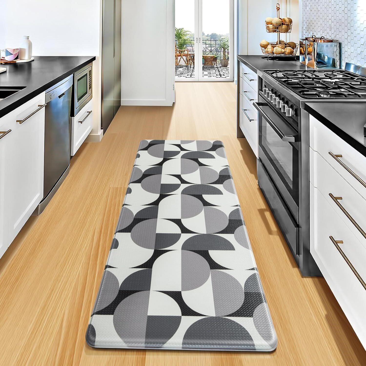 $27  Kitchen Mat  17.3'x47'  Black & Grey