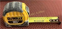 DeWalt 16' Tape Measure