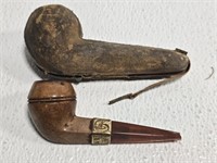 Vintage pipe with gold band and case