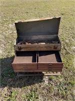 METAL TOOL BOX