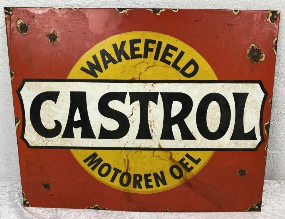 French Enamel "WAKEFIELD CASTROL MOTOREN OEL" Sign