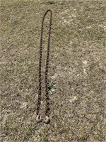 CHAIN WITH HOOKS