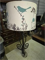 Decorative Metal Base Lamp w Bird Lamp Shade
