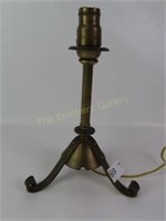 Vintage Roycroft Brass Lamp w/Pull Chain