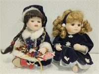 Set of small porcelain dolls