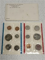 Uncirculated mint coin set