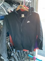 Nike zip up hoodie size small