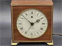 Vintage Seth Thomas Electric Desktop Alarm Clock