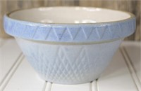 Blue & White Diamond Pattern Crown Crock Bowl