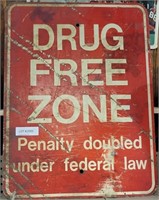 METAL DRUG FREE ZONE SIGN