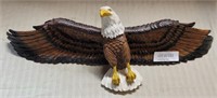 CERAMIC EAGLE STATUE WITH WIDE WINGS