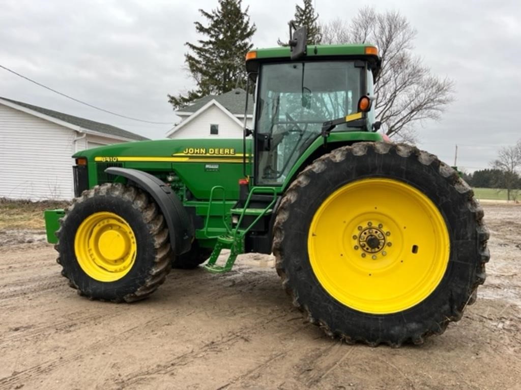 2001 John Deere 8410 Tractor, 4x4