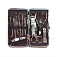 Manicure / pedicure kit