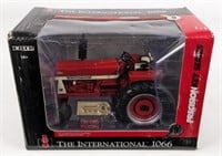 1/16 Ertl International 1066 Tractor Precision Key