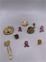 PINS,SCARF CLIP & MISC. LOT