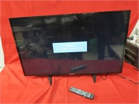 Element flat screen TV 40" w/remote