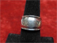 Sterling silver Ring. Size 6.2.