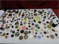 Old & Antique sewing buttons.