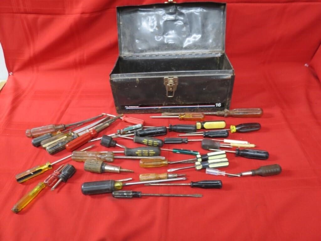 Tool box w/ assorted screwdrivers