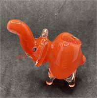 Glass pipe red elephant (living room)