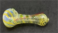 Glass pipe with yellow and green stripes (living