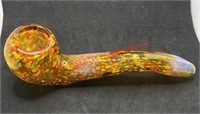 Glass pipe with yellow green and red dots (living