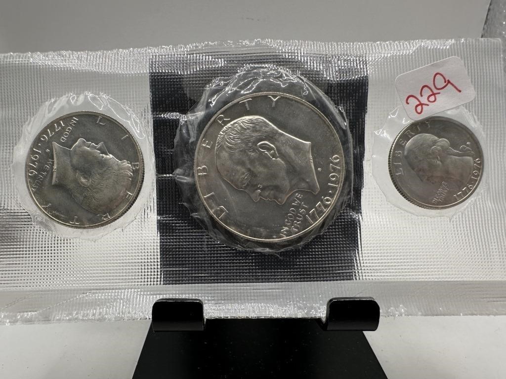 1976 3 COIN BICENTENNIAL SILVER SET