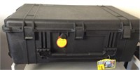 Pelican Equipment Protector Case 1650 32x19x11.5"