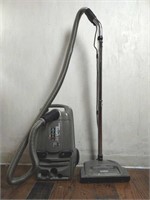 Eureka Smart Vac Model 6865E Vacuum