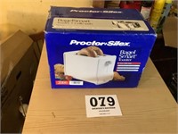 New Proctor bagel, smart toaster