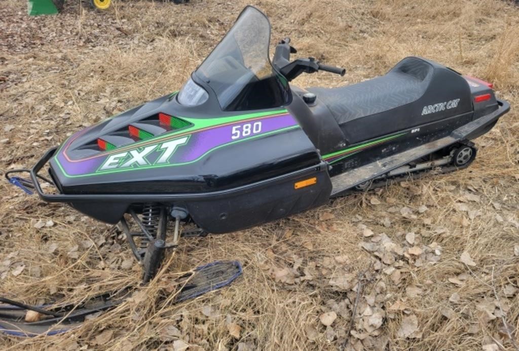 1994 Arctic Cat EXT 580 Snowmachine