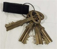 Hero Prison Keys