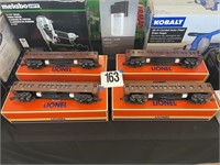 4 PC. LIONEL LINES TRAIN CARS SET