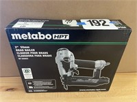 METABO 2" AIR BRAD NAILER (TESTED W/ COMPRESSOR)
