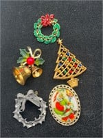 Vintage Christmas brooches