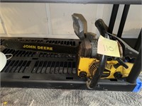 John Deere Chainsaw / not tested