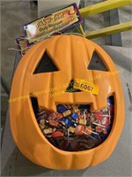 2ct Trick or Treat Candy Dispensers