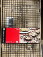Non-Stick Cooling Rack