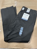 size 36X32 Dockers men pants