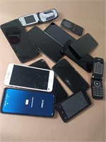 LOT OF CELLPHONES UNTESTED